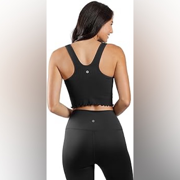 90 Degrees byreflex scalloped cropped Razorback tank top w built-in sports bra - Picture 2 of 6